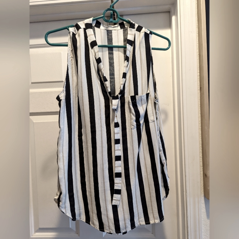 Blouse overhead